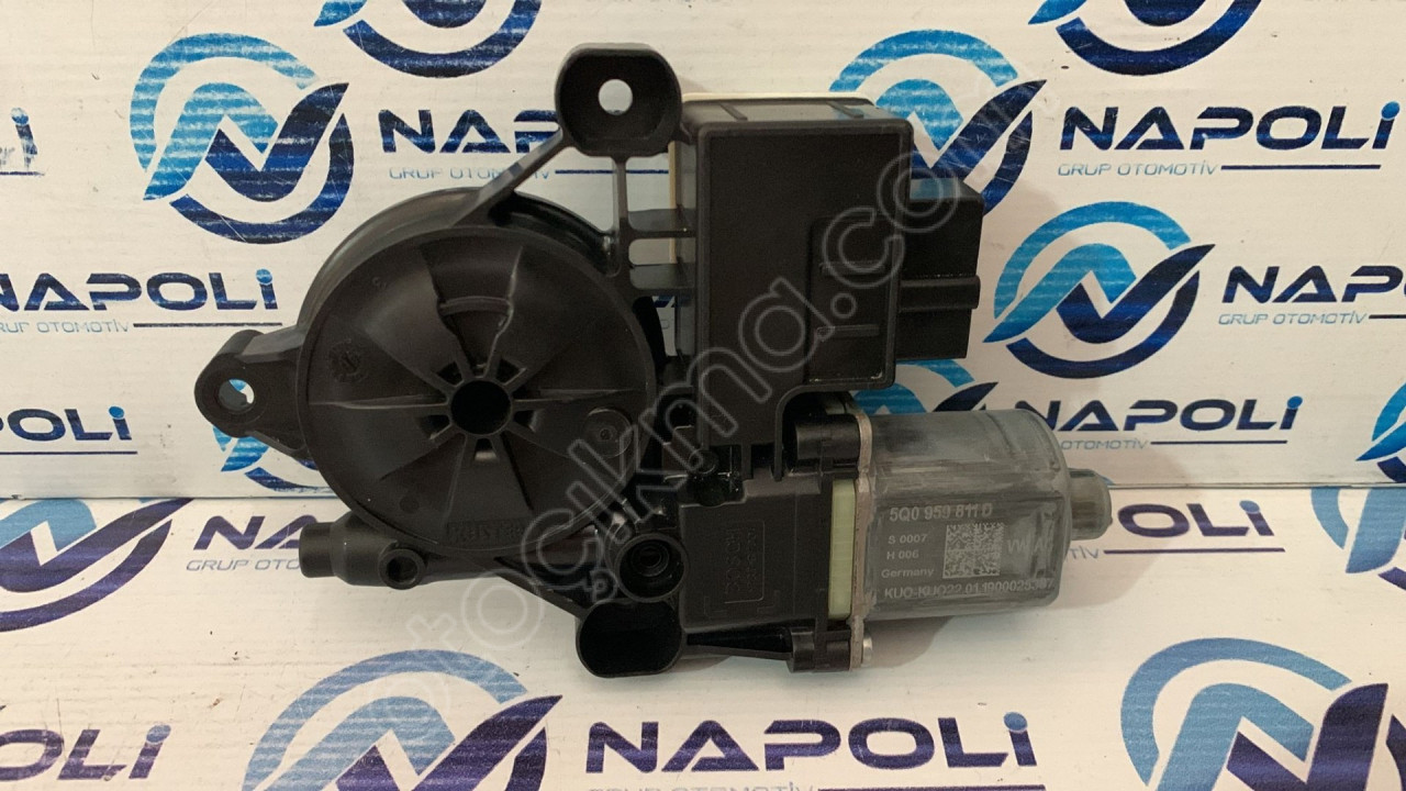 5Q0959811D AUDİ A1 A3 Q2 Q3 POLO İBİZA SAĞ ARKA CAM MOTORU