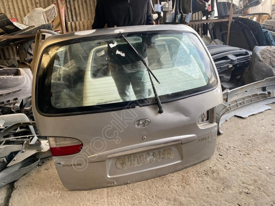 HYUNDAİ STAREX BAGAJ CAMI ORJİNAL ÇIKMA TEMİZ