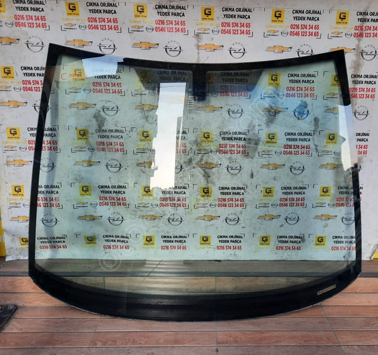 OPEL CORSA E ÖN CAM ÇIKMA SÖKME YEDEK PARÇA