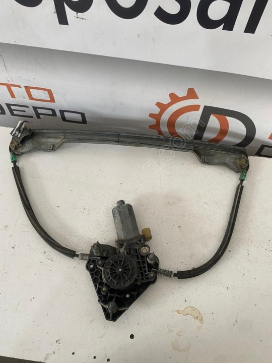 Renault Clio 2 Elektrikli Cam Krikosu Hatasız Orjinal Çıkma