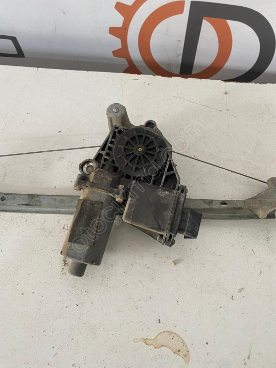 Opel Astra G Cam Krikosu Hatasız Orjinal Çıkma