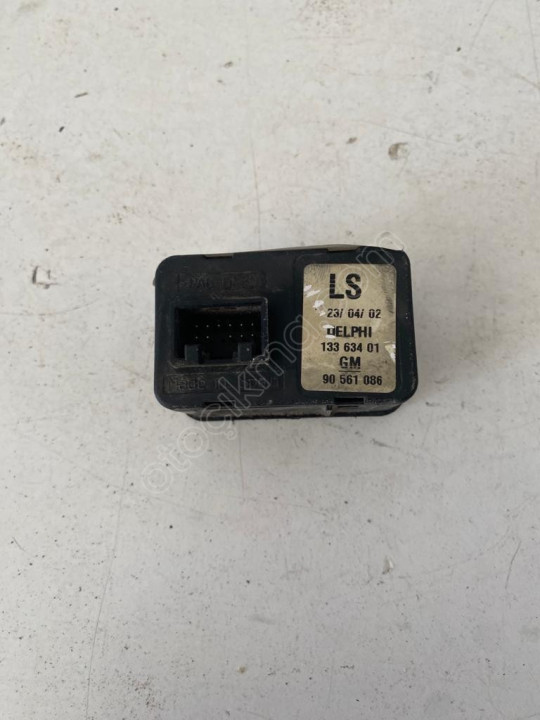 Opel Astra G Dörtlü Cam Düğmesi Hatasız Orjinal Çıkma