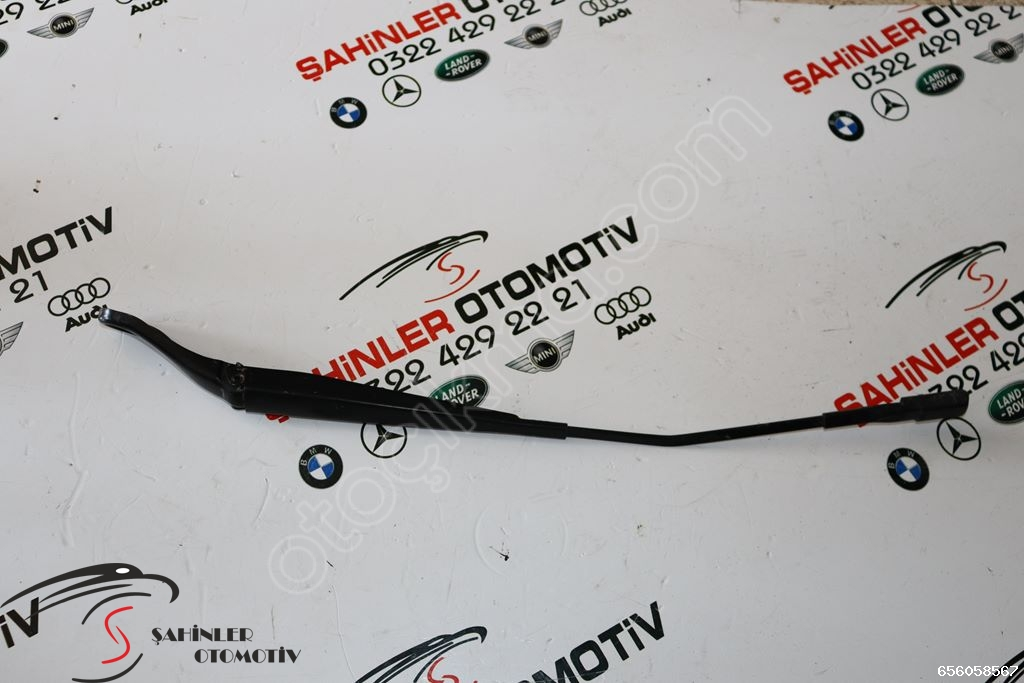 MERCEDES VİTO A447 W447 SOL ÖN SİLECEK KOLU A4478200000