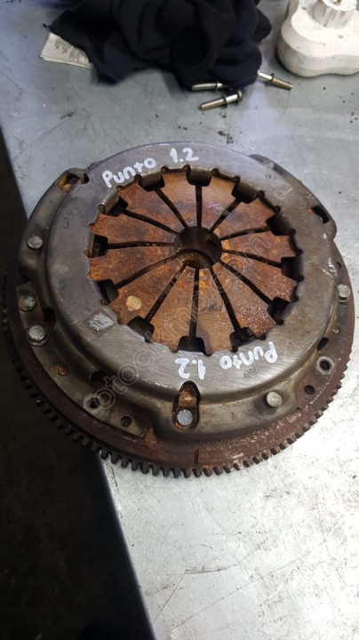 Punto 1.2 Baskı Balata Volant çıkma