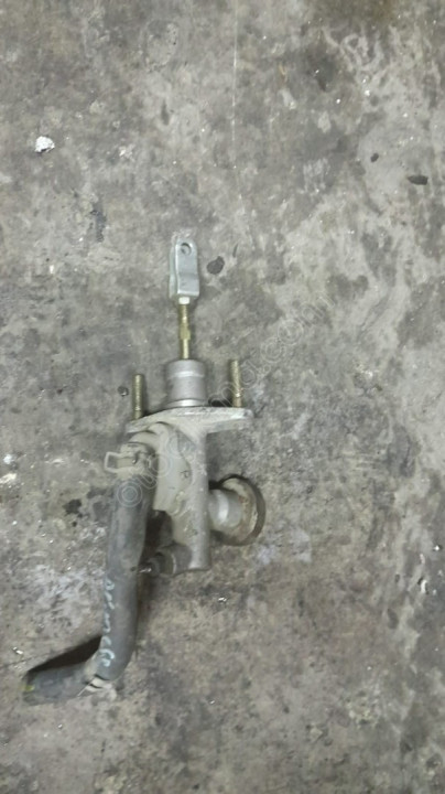 Nissan primera p12 debriyaj ust merkez çıkma