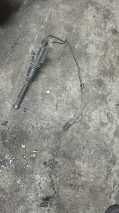 Partner tepe,berlingo 1.6 hdi debriyaj üst merkez çıkma