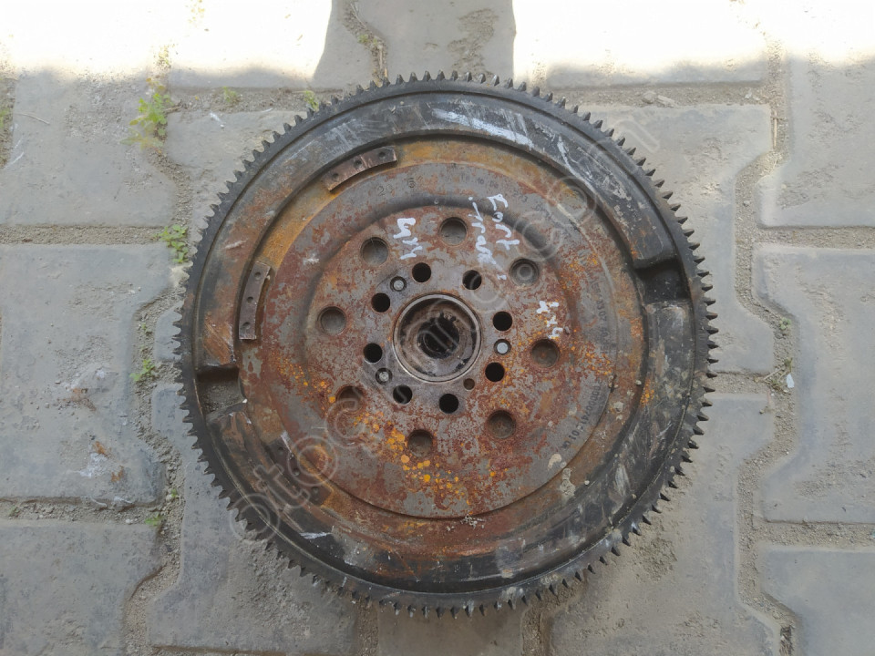 2015 2019 Ford Ranger baskı balata volant dişlisi