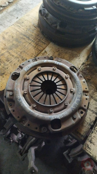 clarus 2.0 16 v baskı balata volant çıkma