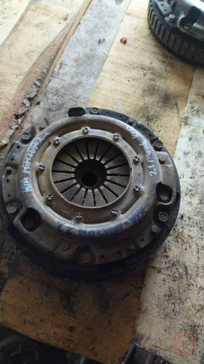 Mazda 2.2 baskı balata volant çıkma