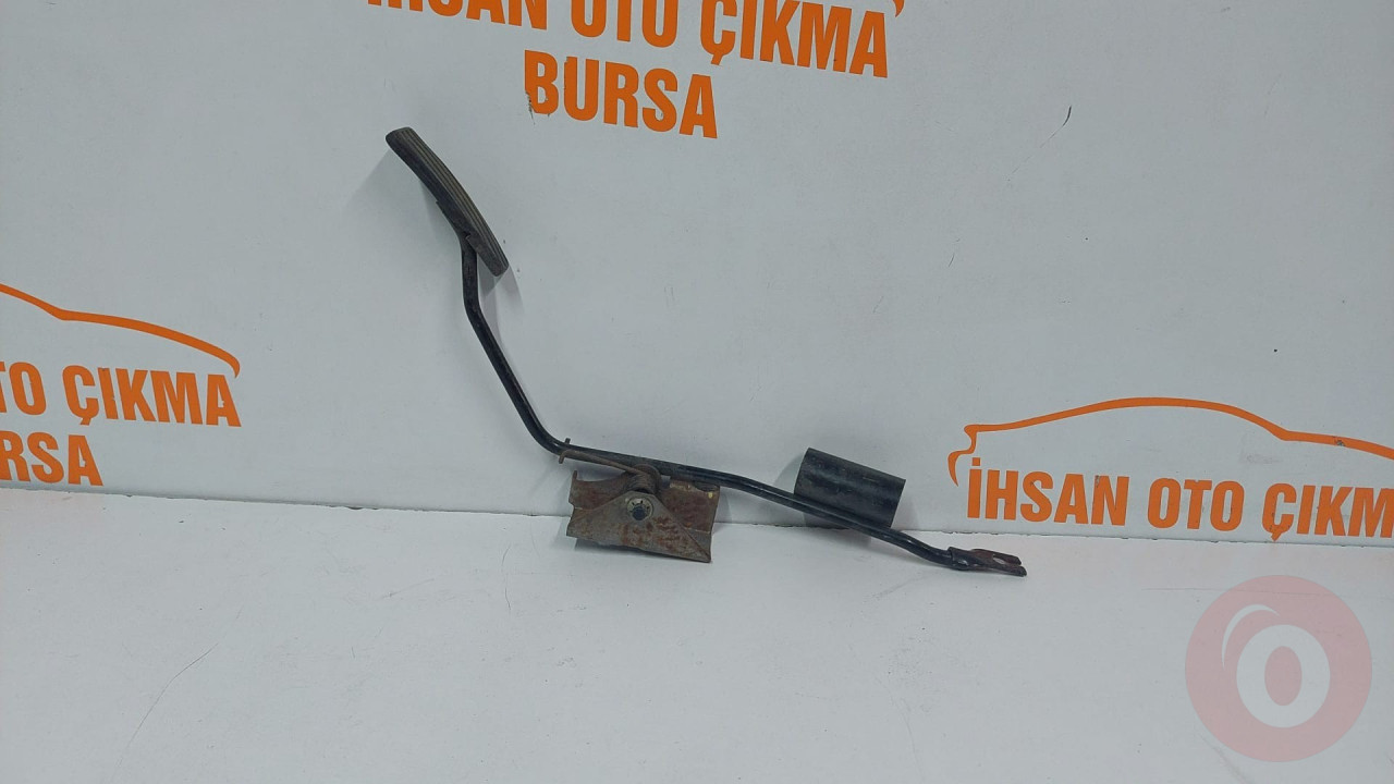 Mitsubishi pajero gaz pedalı orijinal