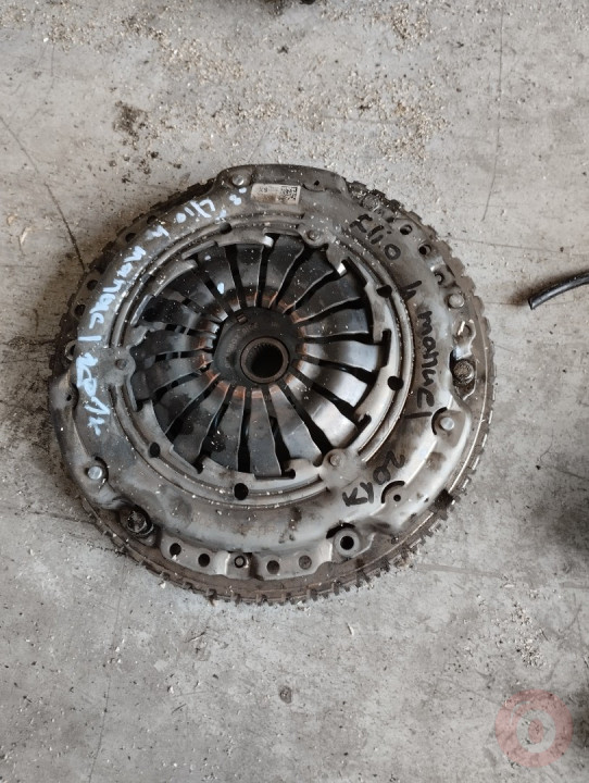 302050736R Renault Clio 4 baskı balata