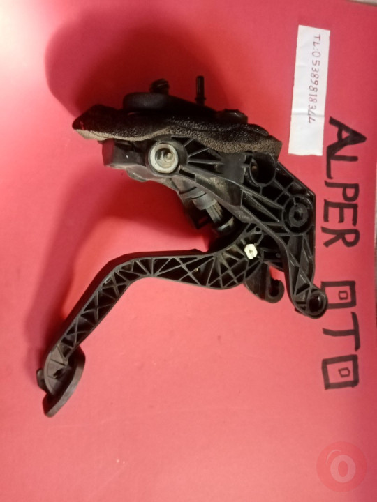 Ford Fiesta Debriyaj petali