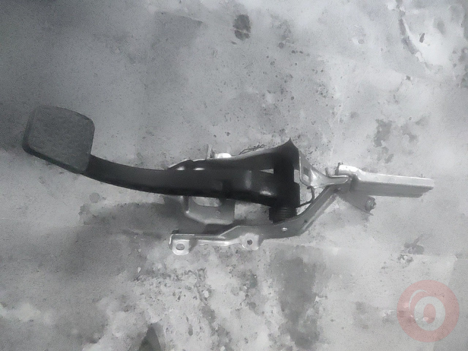 Opel Corsa c debriyaj pedalı gm tertemiz