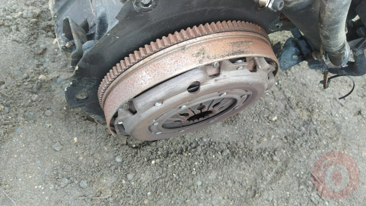 Opel Astra Vectra Saab 1.9 dizel baskı balata volant çıkma