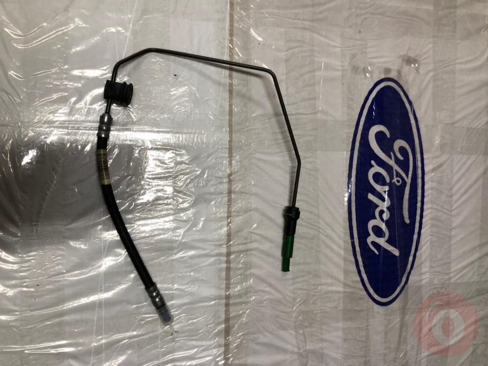 Çıkma orjınal Fiesta Courier  debriyaj üst merkez hortumu