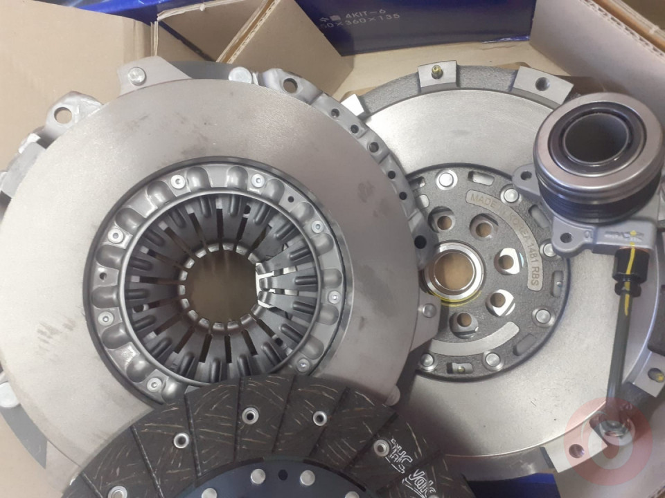 KORANDO DEBRİYAJ SETİ VOLANT BILYA SETİ 2011-2016 SIFIR