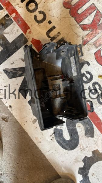 opel corsa d dış sigorta kutusu kaplaması