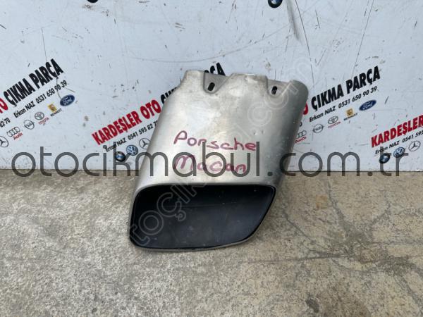 Porsche macan arka tampon egzoz çıkışı