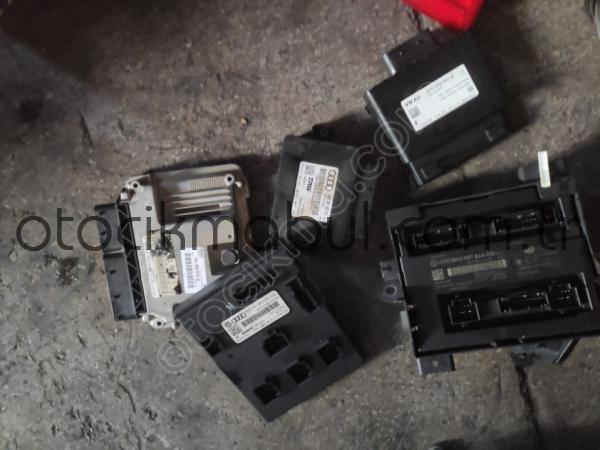 AUDİ A4 2.0 DİZEL 2013 SİGORTA KUTUSU