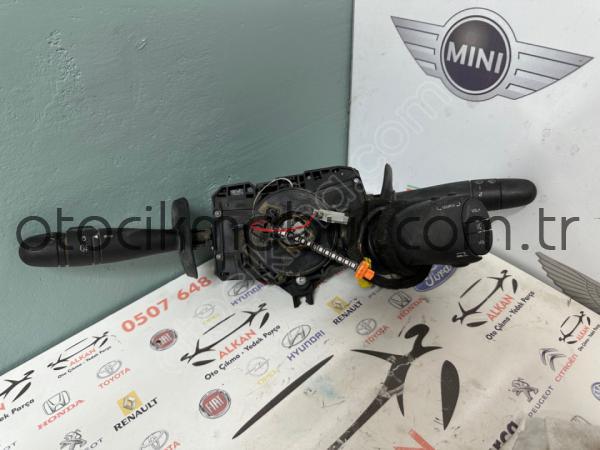 RENAULT KANGOO SİNYAL SİLECEK KOLU