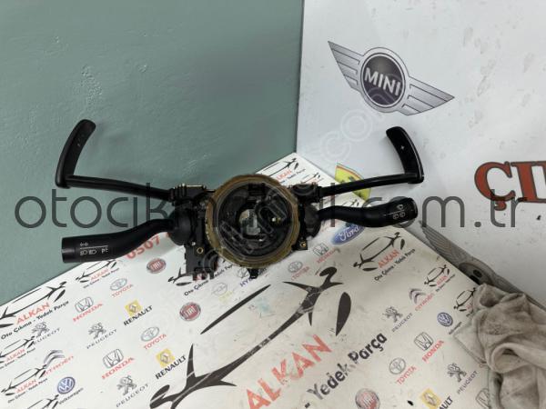 VW TOUAREG SİNYAL SİLECEK KOLU