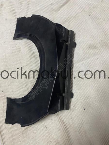 Mercedes W210 Silecek Alt Orta Kapak Orjinal