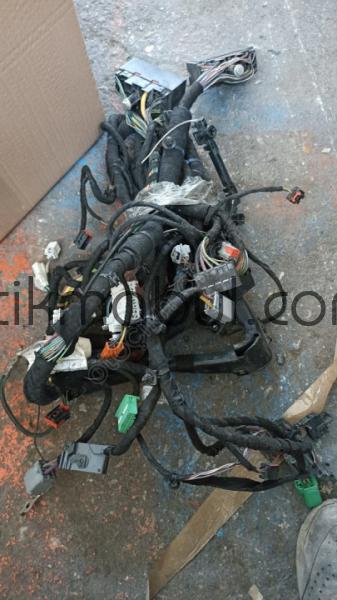 Fort courier göğüs içi elektrik tesisatı