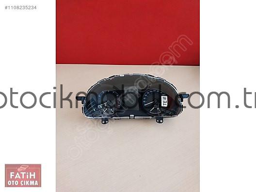 TOYOTA AURİS HYBRİD KİLOMETRE SAATİ 83800-F2E21