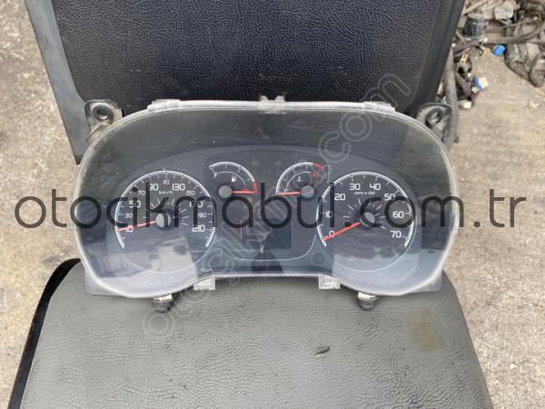 FİAT DOBLO GENİŞ AİLE KİLOMETRE SAATİ