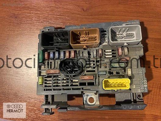 PEUGEOT SİGORTA KUTUSU PARTNER 308 - 9807028880