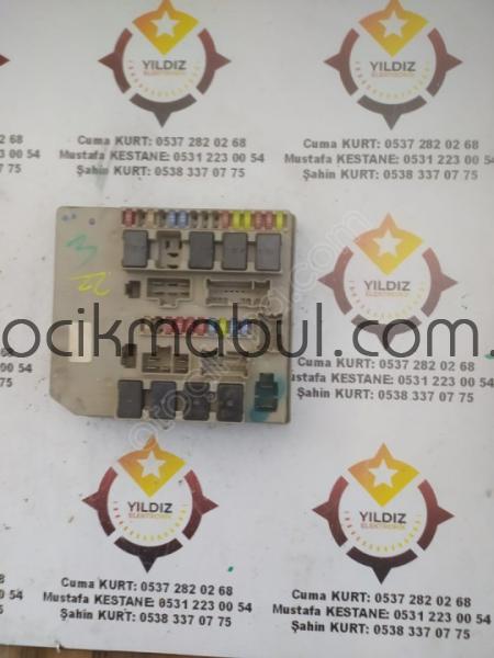 RENAULT CLIO CIKMA SIGORTA KUTUSU 902663A