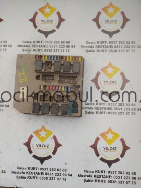 RENAULT CLIO CIKMA SIGORTA KUTUSU 674660A