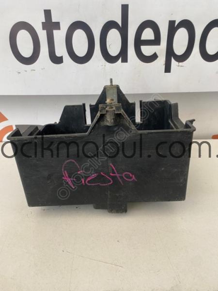 Ford Fiesta Akü Ayağı Hatasız Orjinal Çıkma