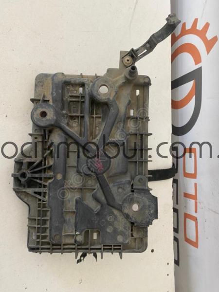 Fiat Doblo Akü Ayağı Hatasız Orjinal Çıkma