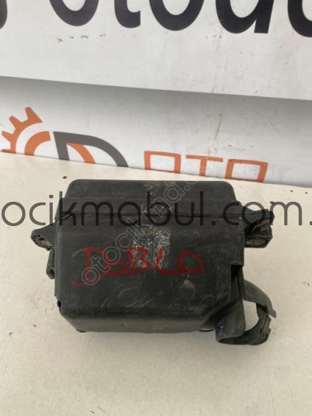 Fiat Doblo Sigorta Kutusu Hatasız Orjinal Çıkma
