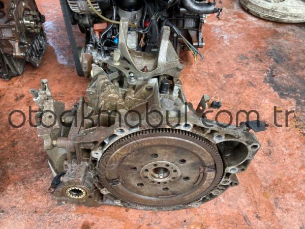 Citroen c5 2.0 hdi 6 ileri manuel çıkma şanzıman