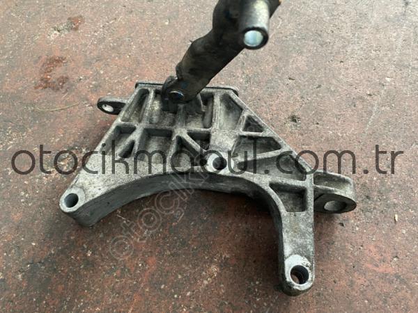 FİAT 500 L ŞANZIMAN KULAĞI ÇIKMA ORJİNAL