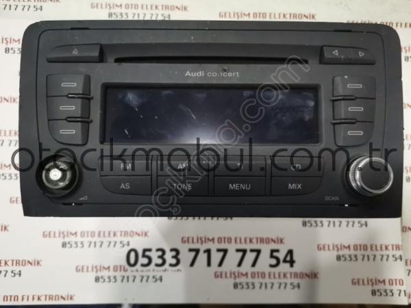 8P0035186L AUDI A4 RADIO CD PLAYER