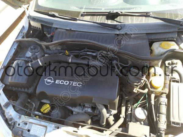 Opel corsa C motor şanzuman çıkma dolu