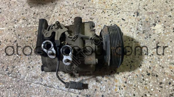 2004 HONDA CİVİC 1.6 VTEC KLİMA KOMPRESÖRÜ ORJ ÇIKMA