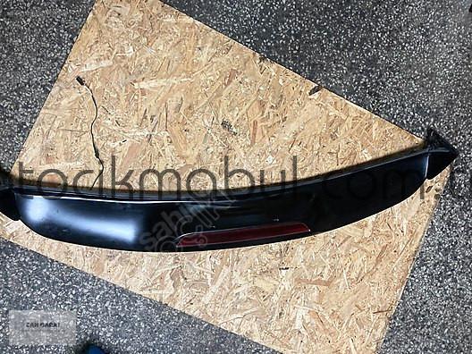 PORSCHE CAYENNE ARKA SPOYLER VE STOP TAKIMI 7P5827934E 4L094