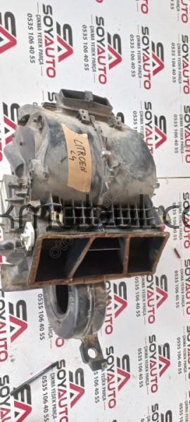 Citroen c4 petek klima kutusu