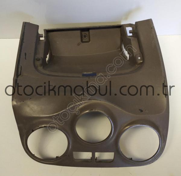 KİA RİO KLİMA KONTROL PANELİ ÇERÇEVESİ