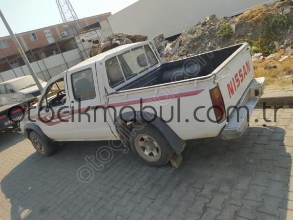 Nissan 2.7 Skystar D22 Jant - Lastik Takımı 1998 Model ÇIKMA