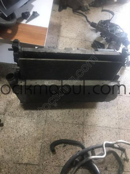 2007 RENAULT MEGANE 2 1.5 DİZEL RADYATÖR GRUBU KOMPLE ORJ ÇI