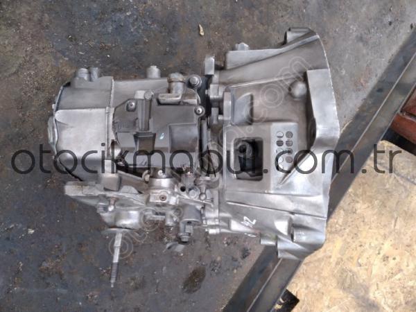 04 10 Citroën C4 Picasso 1.6hdi otomatik şanzıman