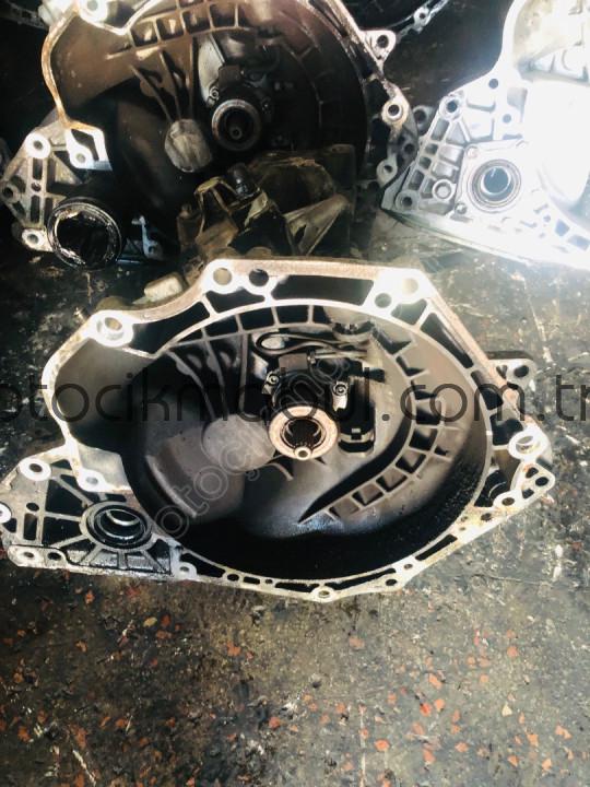 Opel astra h 1.6 benzinli çıkma orijinal şanzıman.