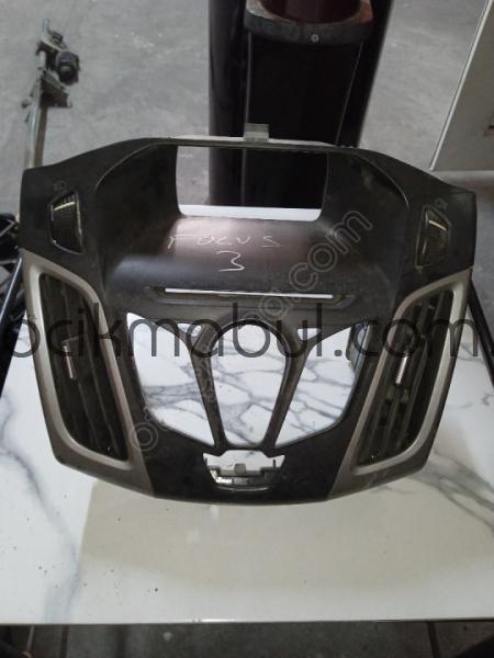 FORD FOCUS-3 2013 ÇIKMA ORJİNAL TEYP ÇERÇEVESİ