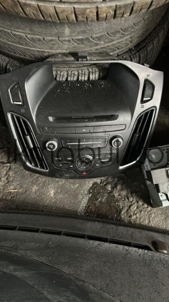 FORD FOCUS 3.5-1.5 2016 OTOMATİK OTO TEYP