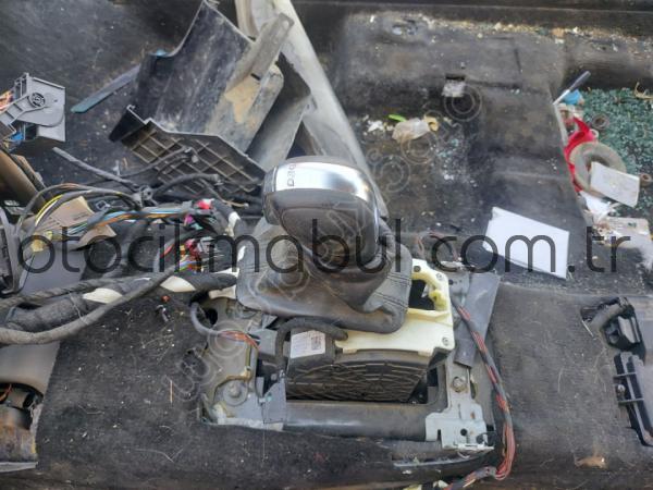 PASSAT B7 ÇIKMA ORJİNAL DSG VİTES MEKANİZMASI